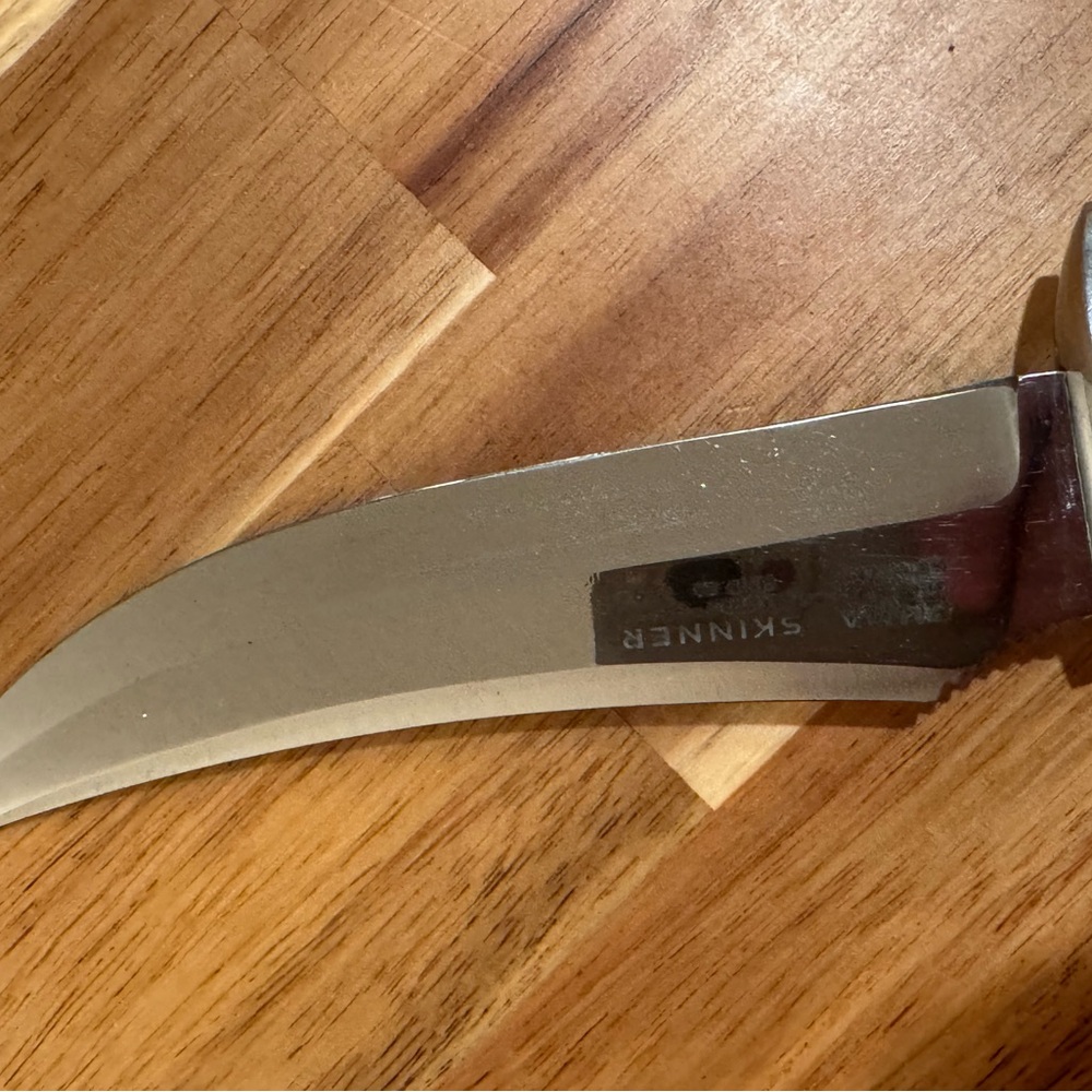 Puma Men's Skinner Knife 1970 with Leather Sheath - razor sharp carbon steel. - Picture 5 of 12